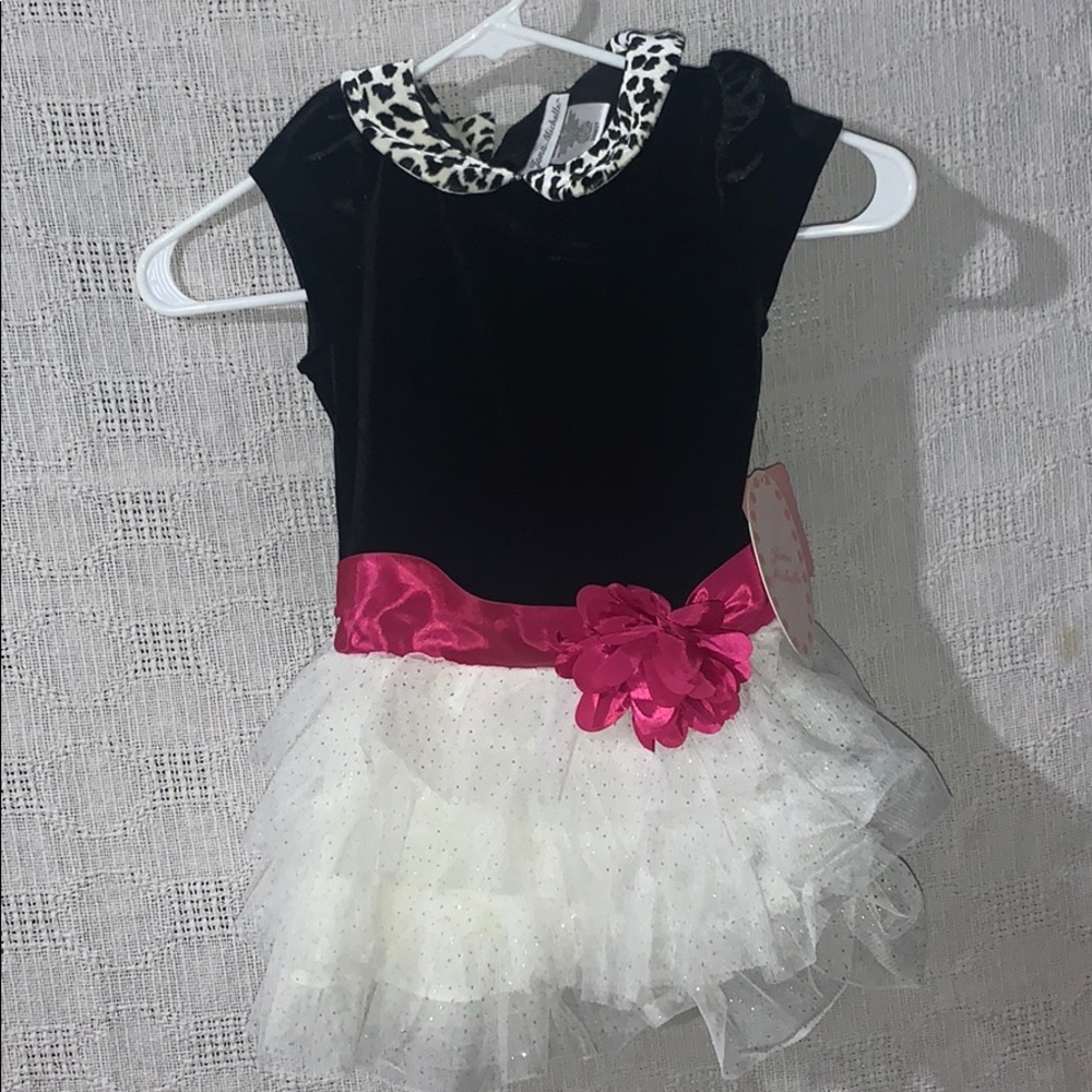 Girls dress